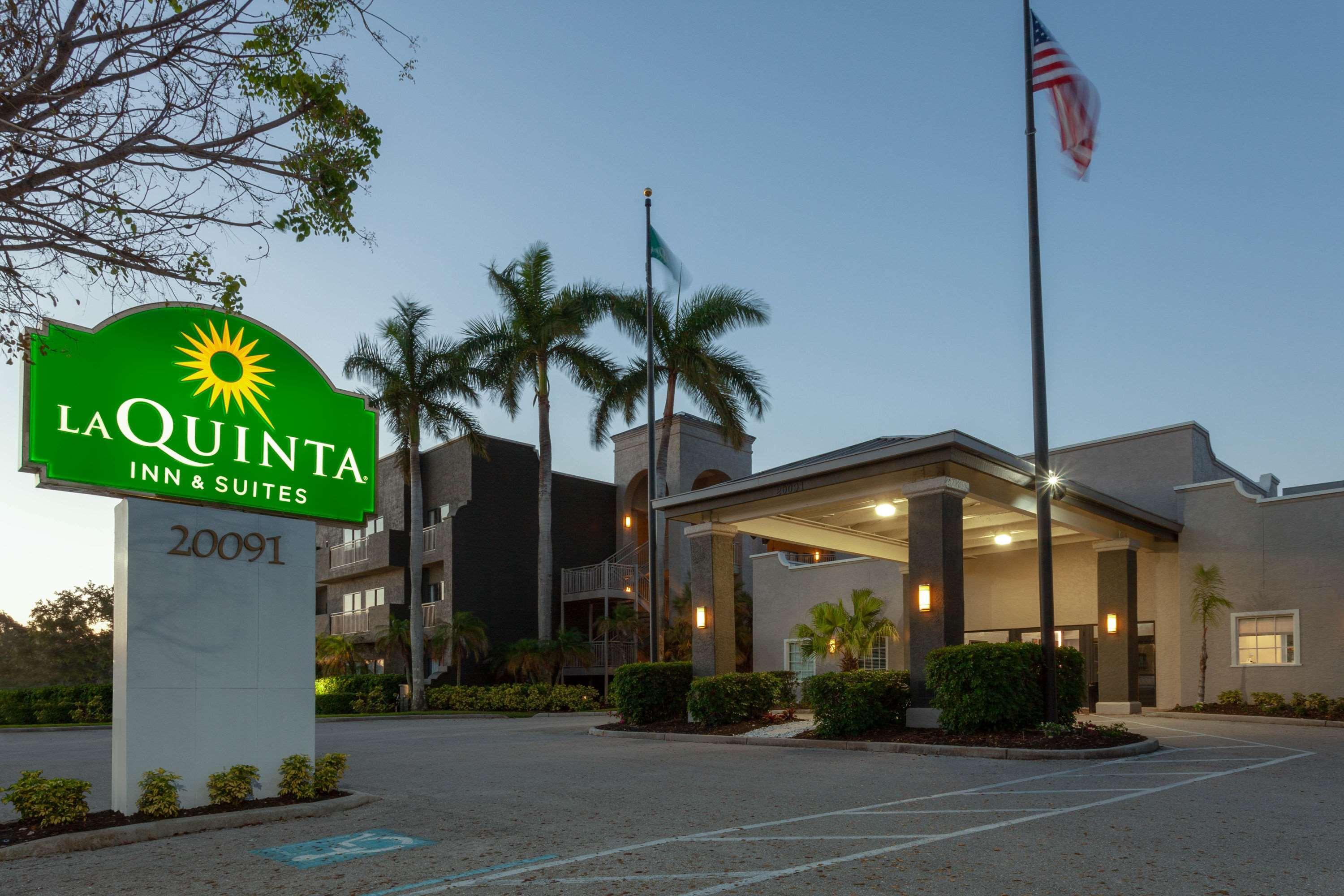 Hotel La Quinta By Wyndham Ft. Myers - Sanibel Gateway Fort Myers Exterior foto